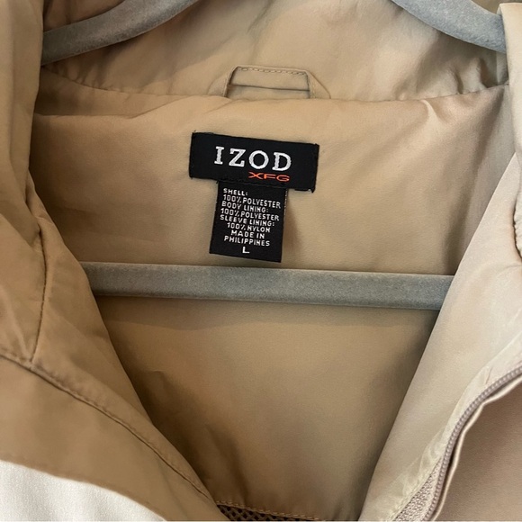 IZOD Men’s Golf Windbreaker Jacket L Beige White Half Zip Pullover Activewear - Picture 2 of 8